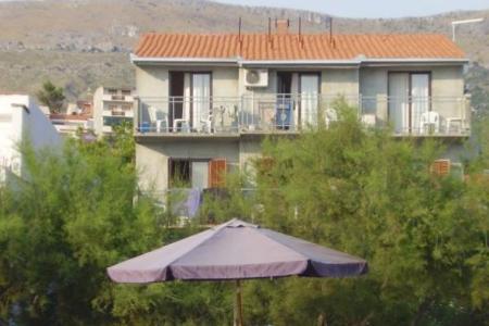 Beach Apartments Toni Podstrana Croatia