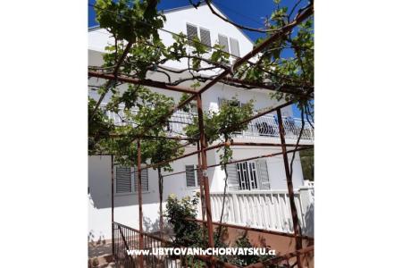 Marija Apartments photo 2