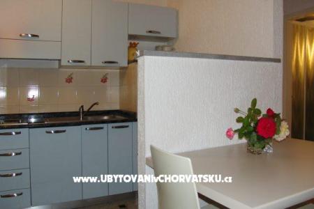 Apartments Tina photo 3