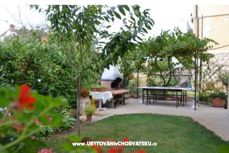 Apartments Lera photo 3