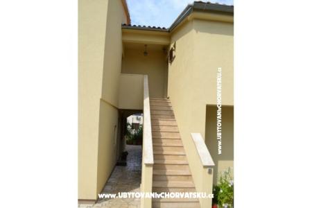 Apartments Lera photo 5