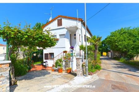 Apartments Danica photo 2