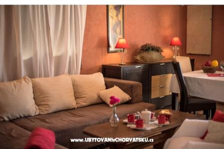 Apartments Gaćina photo 3