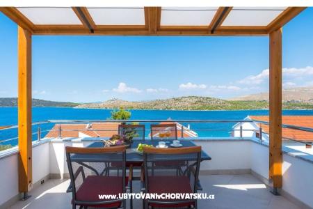 Apartments Gulin Primosten Croatia