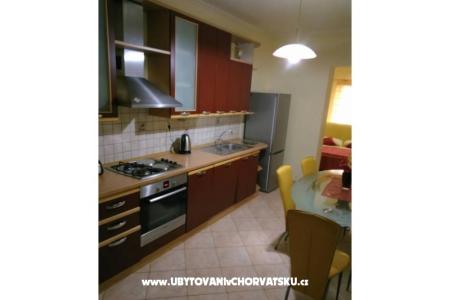 Apartments Šimun i Duje photo 2