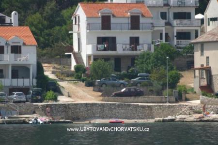 Apartments Šparadići Primosten Croatia