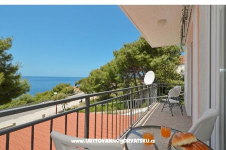 Apartments Bilo photo 4