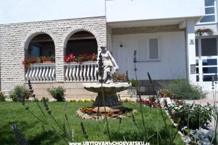 Apartments Grbić photo 4