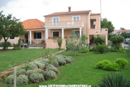Apartments Ive Privlaka Croatia