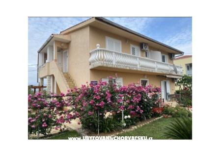 Apartments Lolo Privlaka Croatia