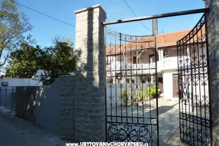 Apartments Lucija Privlaka Croatia