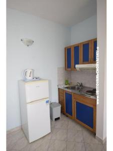 Apartments Luki photo 4