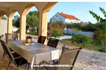 Apartments Lantana photo 3