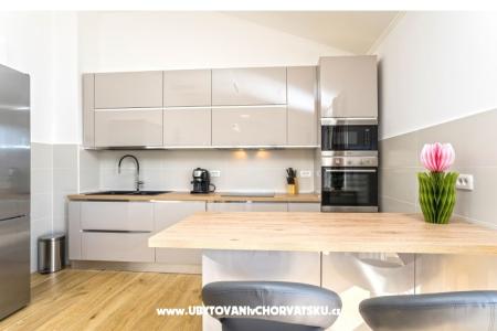 Villa Bianca - swimming pool photo 2