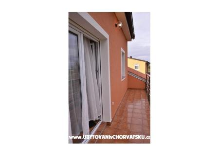 Apartments Lidija photo 2