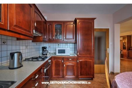 Apartments Alexandra photo 2