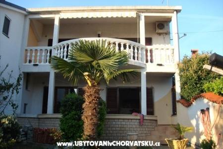 Apartments Villa Dolores photo 4