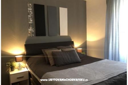 Pula Center Apartment photo 2