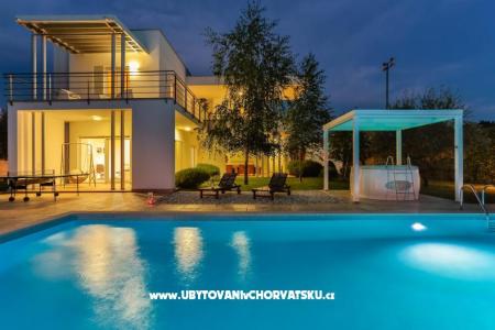 Villa Smrikve Lounge Pula Croatia