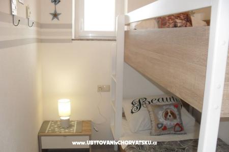 Apartments Desanka photo 3