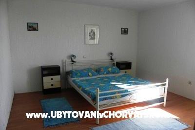 Apartments Vinko photo 4