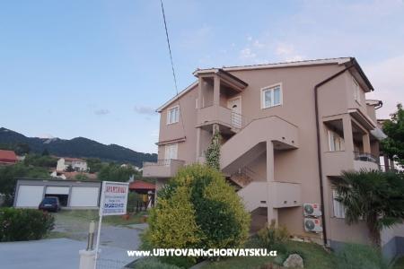 Apartments- Villa Ilijic ostrov Rab Croatia