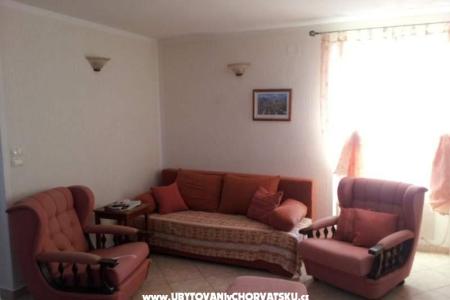 House  Rab photo 4