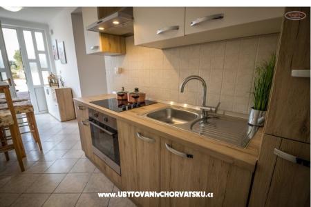 Whirlpool Apartments Skoblar photo 4