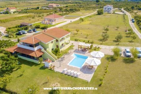 Apartments Bruna photo 2