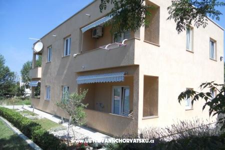 Apartments JIDRA photo 3