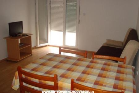 Apartments Marella Ražanac photo 3