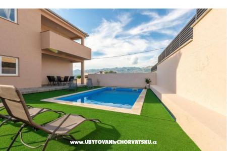 Holiday house Bura R&amp;D Ražanac Croatia