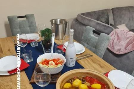 Mias luxury spa apartment photo 3