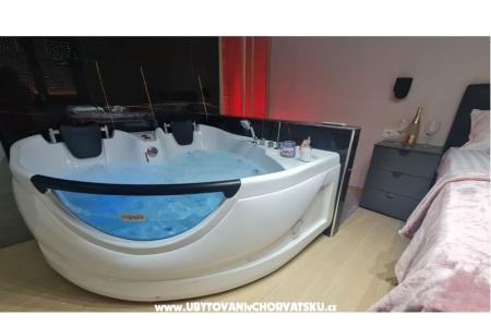 Mias luxury spa apartment photo 5