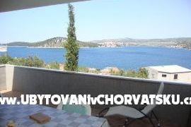 Apartment Bajt photo 2