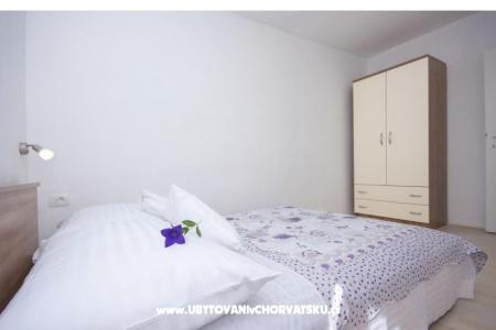 Apartment Duje photo 4