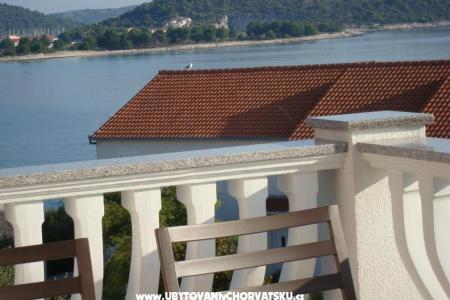 Apartments 4dolphins Rogoznica Croatia