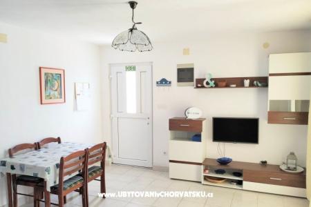 Apartments Ante photo 2