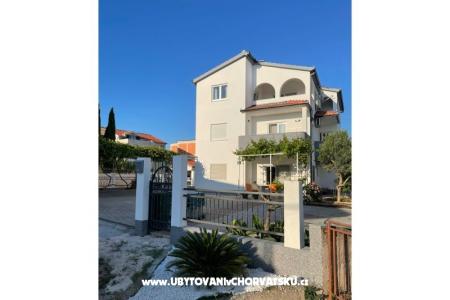 Apartments Antea Rogoznica Croatia