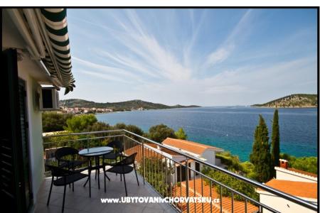 Apartments Ban Rogoznica Croatia