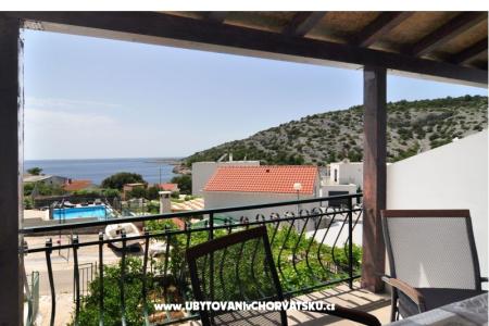 Apartments Dejo Rogoznica Croatia