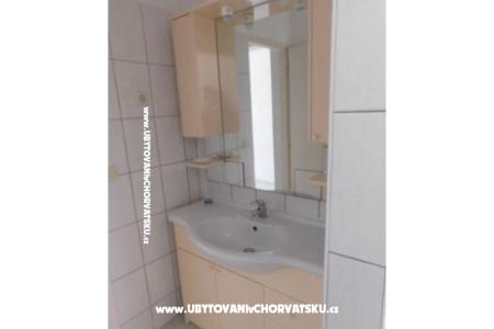 Apartments Ljuba photo 5