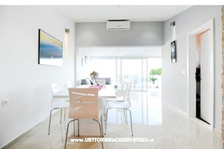 Apartments Luka Rogoznica photo 3