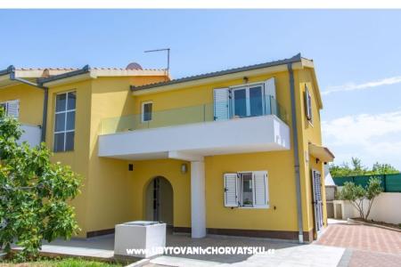 Apartments Mia photo 2