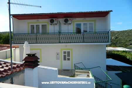 Nikša - Vacation house Rogoznica Croatia