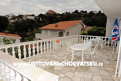 Apartments Toma photo 3