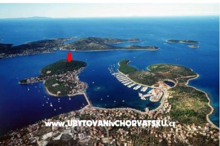 Apartments Topic Rogoznica Croatia