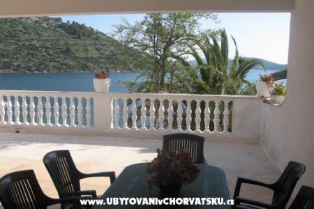 Villa Jozo Apartments photo 4