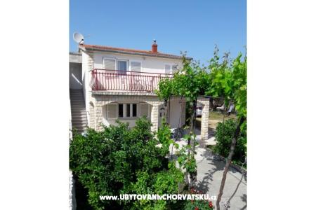 Apartments Biserka Rogoznica Croatia