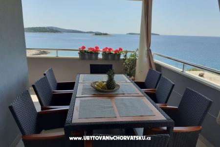 Apartments Milic Rogoznica Croatia